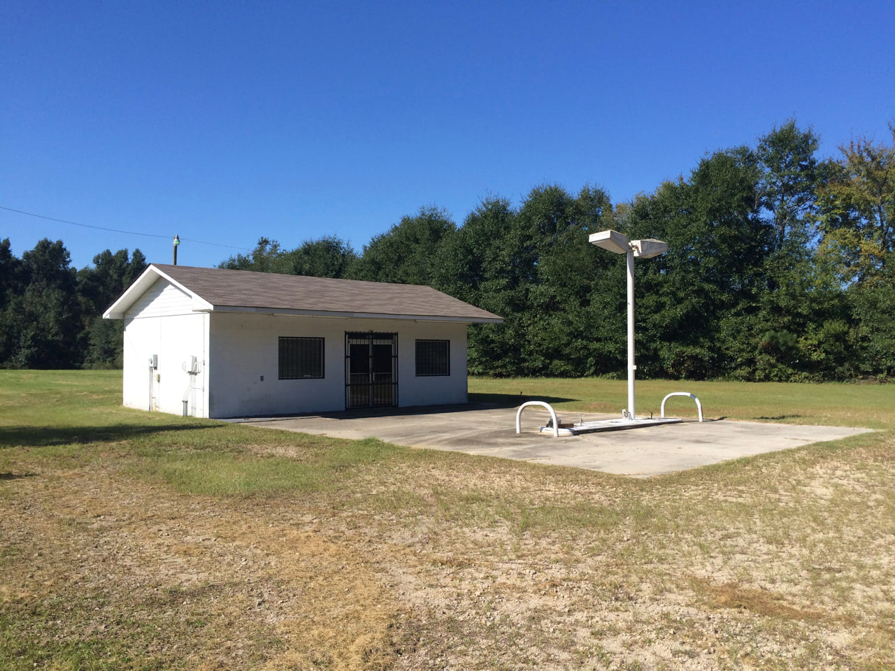 Abandoned gas station